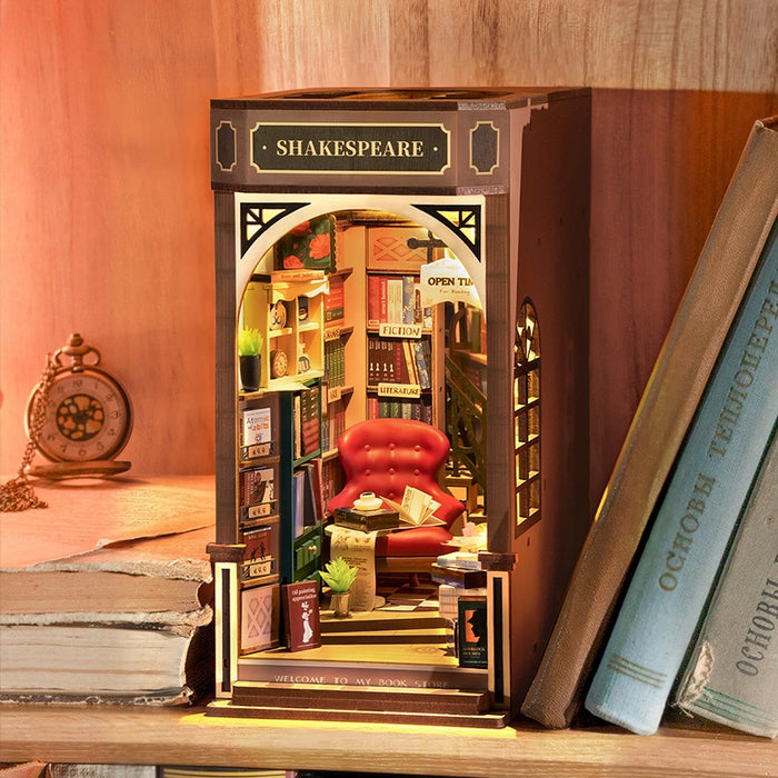 Kit di montaggio in legno Book Nook – Libreria 
