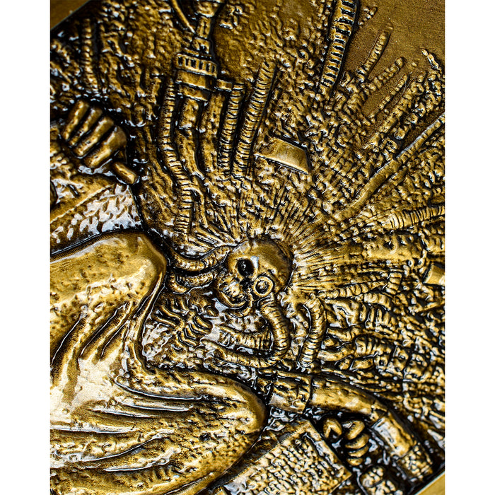 22979_warhammer-40000-emperor-of-mankind-collectible-bar-close.jpg