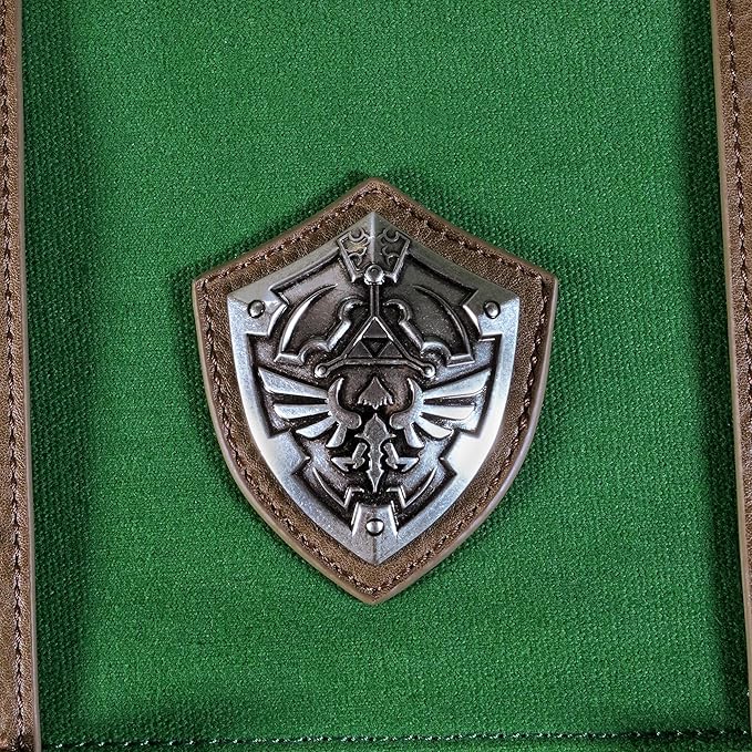 23059_the-legend-of-zelda-link-premium-rucksack-close.jpg