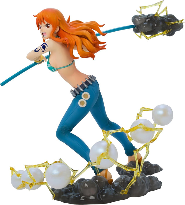 One Piece Nami 1:10 verzamelfiguur hoekweergave