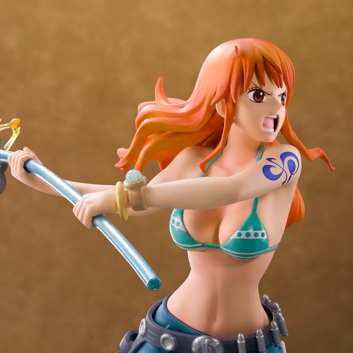 One Piece Nami 1:10 verzamelfiguur rechterkant