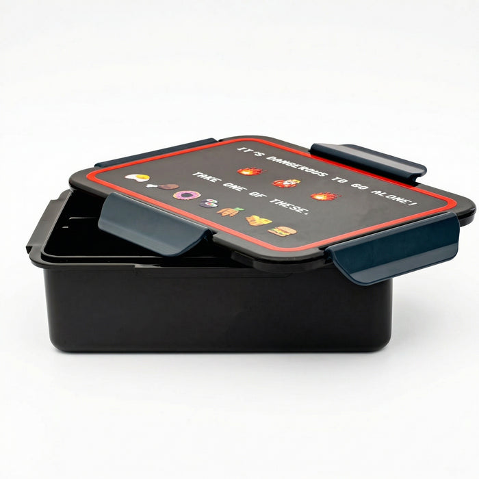 productImage-21528-wasserdichte-lunchbox-its-dangerous-to-go-alone-11.jpg
