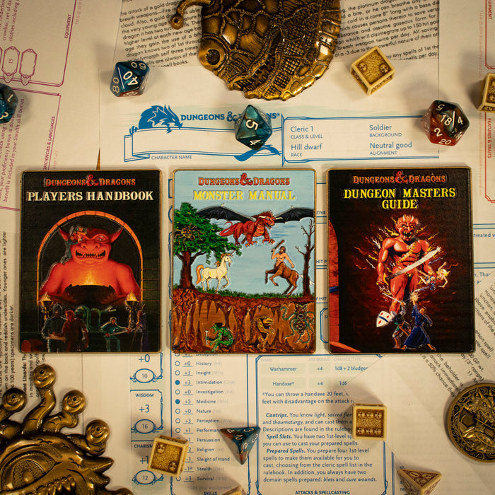 productImage-22085-dungeons-dragons-bucheinbaende-der-ersten-auflage-limitiertes-barren-set-zum-50-jubilaeum-2.jpg