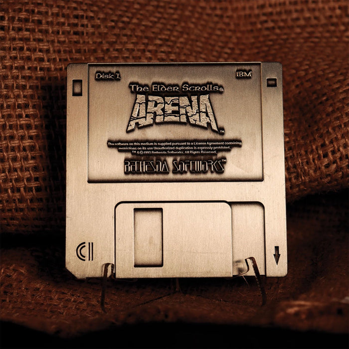 productImage-22302-the-elder-scrolls-arena-disketten-replika-2.jpg
