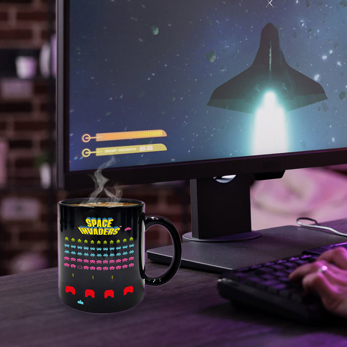 productImage-22521-space-invaders-thermo-effekt-becher-2.jpg