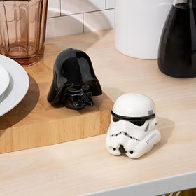 Juego de salero y pimentero Darth Vader y Stormtrooper de Star Wars