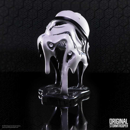 productImage-22812-star-wars-original-stormtrooper-statue-too-hot-to-handle.jpg