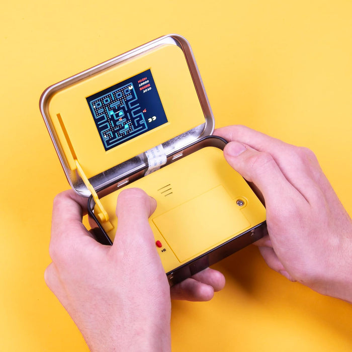 productImage-22921-pac-man-arcade-in-a-tin-1.jpg