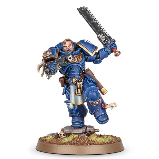 productImage-23076-warhammer-40k-lexikon-der-figuren-mit-leutnant-titus-miniatur-1.jpg